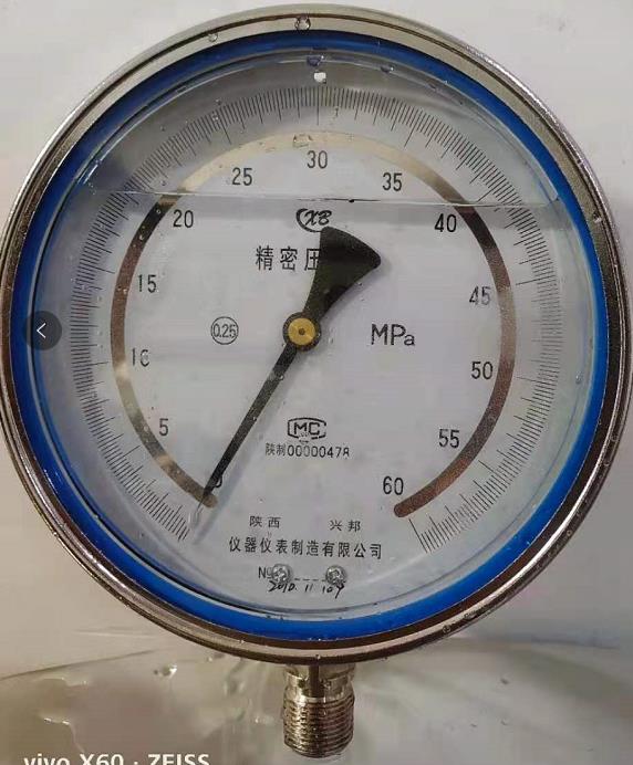 精密耐震壓力表YBN-150,0.25級，0.4級，-0.1-0-100MPA
